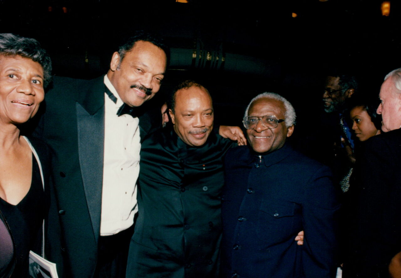 20151202132145 00106a