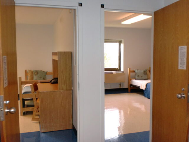 suite style room